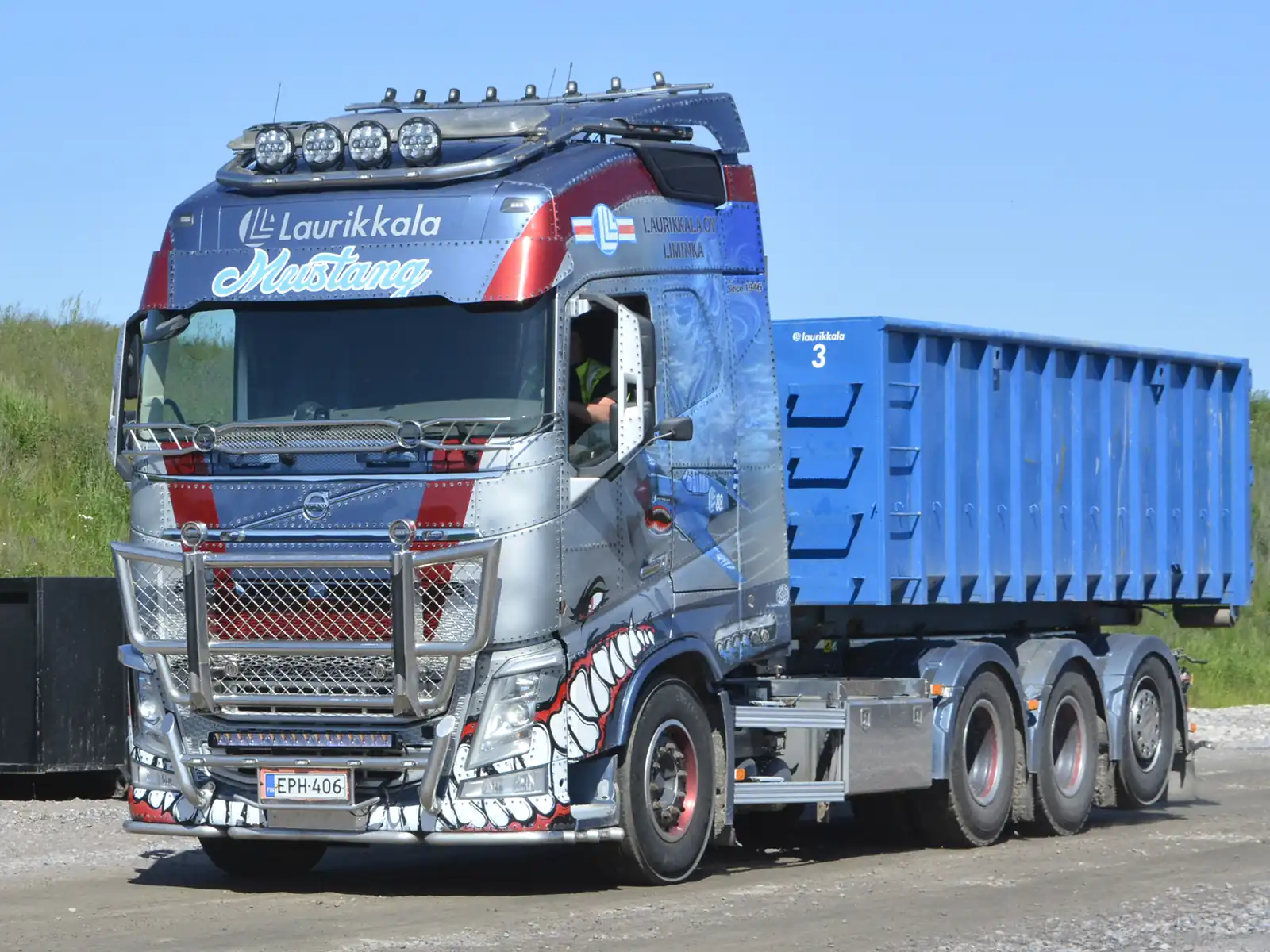 Laurikkalan kuorma-auto