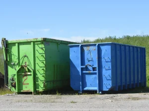 Vaihtolavoja Ekoparkissa