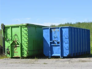 Vaihtolavoja Ekoparkissa